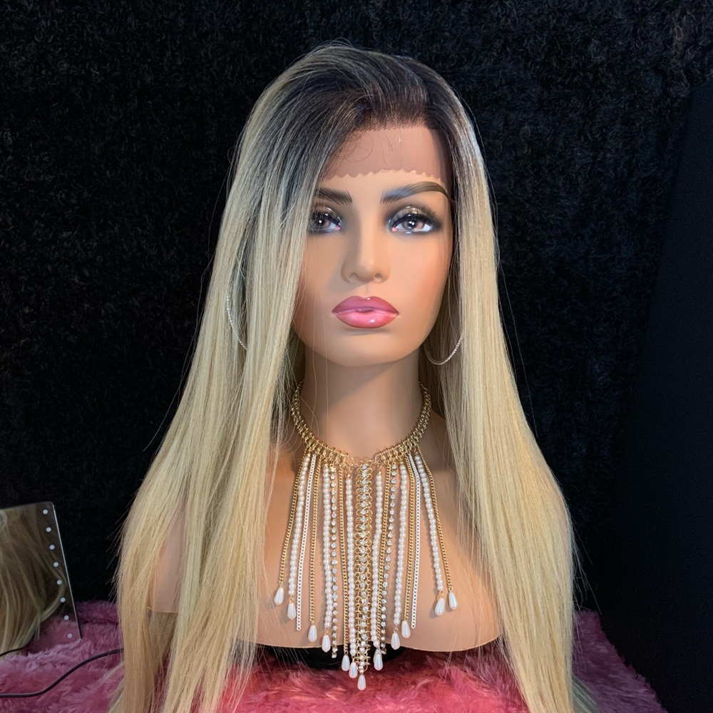 Long Straight Lace Front Wig in Dark Root Blonde